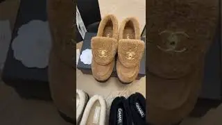 The ultimate comfort Shoes for your  YouTube Vlogging‼️ #music #shoes #fashion #youtubeshorts