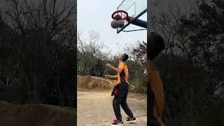 Hot-blooded football and hot-blooded basketball came to play at a Guangxi stadium called Mishand