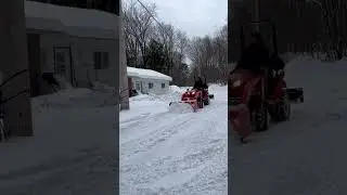 Pushing snow with my Kubota BX #tractor #bx2380 #kubota