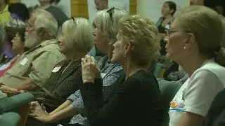 Town Hall Attendees Angered By Sen. Rubio&rsquo;s Absence