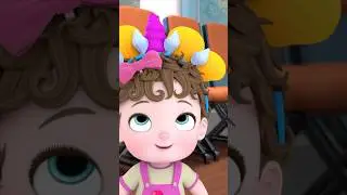 Berbere Gittim! ✂️ Sa&ccedil;lar Gitti, Eğlence Başladı! 😂 #shortsvideo