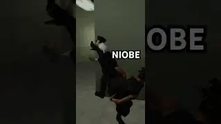 Niobe Surprised by Guard in Enter the Matrix (PS2)