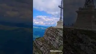 Crucea Eroilor de pe Caraiman, Munții Bucegi, Romania #shortsfeed #shorts #shortvideo #mountains