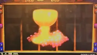 The Big Easy, Big City 5's, and Knights Realm bonuses. Random feature pays off!