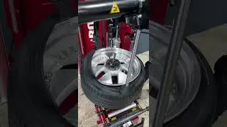 100% Revolutionary High-Tech Tire Mounting in Record Time &ndash; Here&rsquo;s How! #Tyre #Wheels