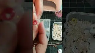#earrings #resinart #weirdpets #mom #valentine #diy #tutorial