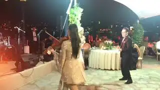 Line Up Music Violinist Live on Dj's Performance for Party Time