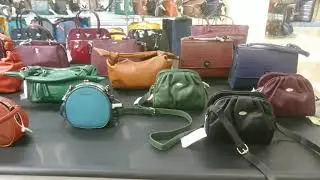 Темные женские сумки из иск. кожи торговые марки David Jones и Marzia