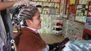Lots of soap bubbles, scalp massage, lots of shampoo to clean hair