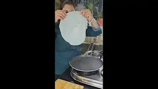 एक ही बार में परफेक्ट बना लेंगे🤭# Spring Roll Seeds 