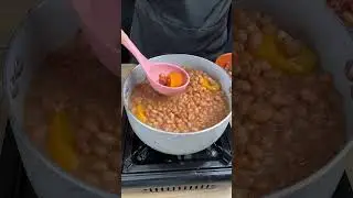 Aprenda agora a fazer esse feij&atilde;o. N&atilde;o consigo parar de comer, quero fazer todos os dias.