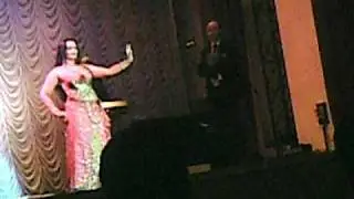 Yassmin -  russian bellydancer with a lebanese band.