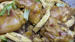 EP874 猪蹄炖腐竹软烂脱骨又入味，不多烧点饭都不够吃。