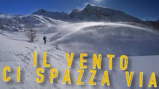 Prali_Vallone dei 13 Laghi con amici e vento infernale_Esplorazione val Chisone con cucina tipica