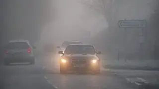 Yellow weather warning issued for dangerous &lsquo;freezing fog&rsquo; in UK
