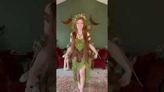 Styling this moss corset I made to look like a woodland fairy! #fallstyle #cosplay