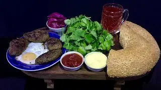 АСМР | МУКБАНГ | Котлеты с яичницей | Турецкий хлеб 🥖 Симит | Квашеная капуста 🥬| Кориандр | Компот