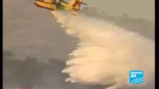Firefighters battle raging wildfires threatening Athens - F24 082409