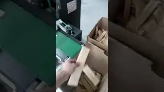 Cutlery packing machine with automated feeding system
