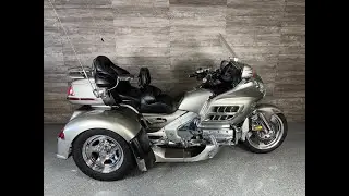 2002 Honda Goldwing Gold Wing GL1800 GL 1800 w/ Motor Trike Kit!!