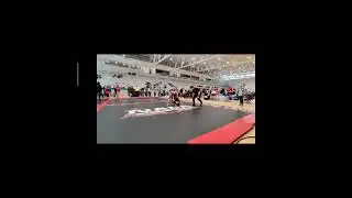starting off 2025 with a flying submission! #bjj #nogi #shorts #wrestling #fly