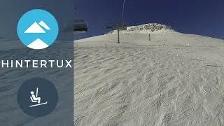 L&auml;rmstange chairlift Hintertux Glacier | Piste View
