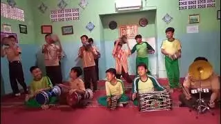 latihan marawis buat lomba di AL AZHOM!!!