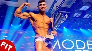 HOW TO WIN BIG IN VEGAS - MUSCLEMANIA CHAMP, 22 yrs old