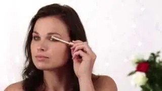 Get the Look: Holiday Date Night Makeup