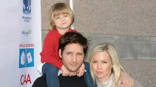 Jennie Garth and Ex Peter Facinelli's Daughter Fiona Stuns With Prom Look
