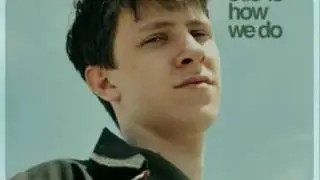 Jamie T - Stick's and Stones WITH LYRICS