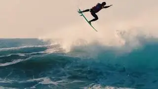 The World&rsquo;s Best Fight to Clinch at J-Bay&rsquo;s Famed Right-Hander