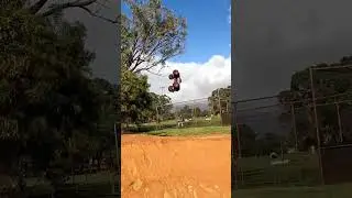 Arrma Quake 223 .... Зверь на трассе #arrma #arrmarc #shorts