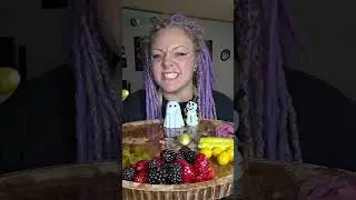Snackplate #snackplate #Mukbang #eatingsounds #eatingasmr #chewingsound #girldinner #mukbangasmr