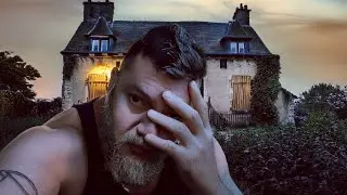 J'ENQU&Ecirc;TE EN DIRECT DANS UNE MAISON HANT&Eacute;E ( Live Enqu&ecirc;te Paranormale )