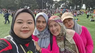 JALAN-JALAN KE KERKOF!! udah kaya lautan manusia