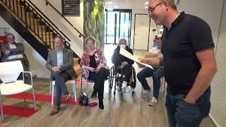Gedicht Math Mertens onthuld over het klokje van Gebrook