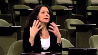 Bonnie Bassler, HHMI Investigator, Princeton University