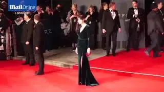 Rachel Weisz cuddles up to Daniel Craig at James Bond Spectre world premiere  Daily Mail Online
