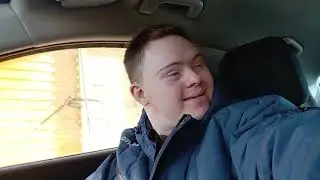 ВМЕСТЕ САИД И ДАДА ПАПА И СЫН И МЫ ЗАКАЗАЛИ БУРГЕР ОБЕД И КУПИЛЬ ХЛЕБ ДЖЕНЕТА РЕКЛАМА ВАМ ПОКАЖУ