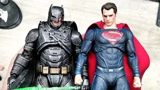 How to custom repaint: Batman and Superman fondjoy action figure. tutorial. 🧿🙏