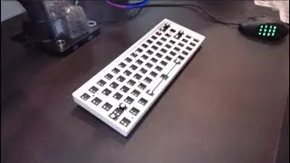 Unboxing Skyloong GK64XS (Good Budget Board?)