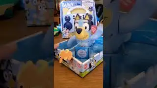 WOW! TRY ME! SATISFYING! SWIM BLUEY BATH TOY! #asmr #new #amazing #bluey #toys #short #viral