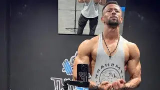 How I Grew Wide Shoulders&hellip;FAST