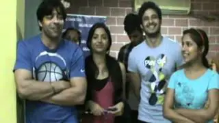 Himanshu Malhotra  : Kreating Charakters Student : Enjoying at the Acting School