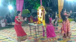 Garba with friends 👍