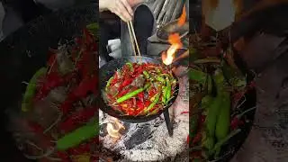 Husband, you are the one I love the most. You have worked hard, so I will make you a delicious meal