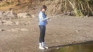 #DaddyDaughterTime at The Salt River #viralvideo #fishing #exploring #saltriver 