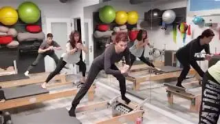 Skating on Reformer