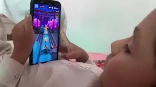 Muhammad Umar Afridi playing game